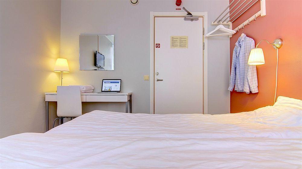 Masthuggsterrassens Hostel Gothenburg Exterior photo